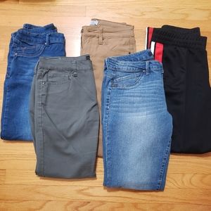 5 Pair's Women's Pants